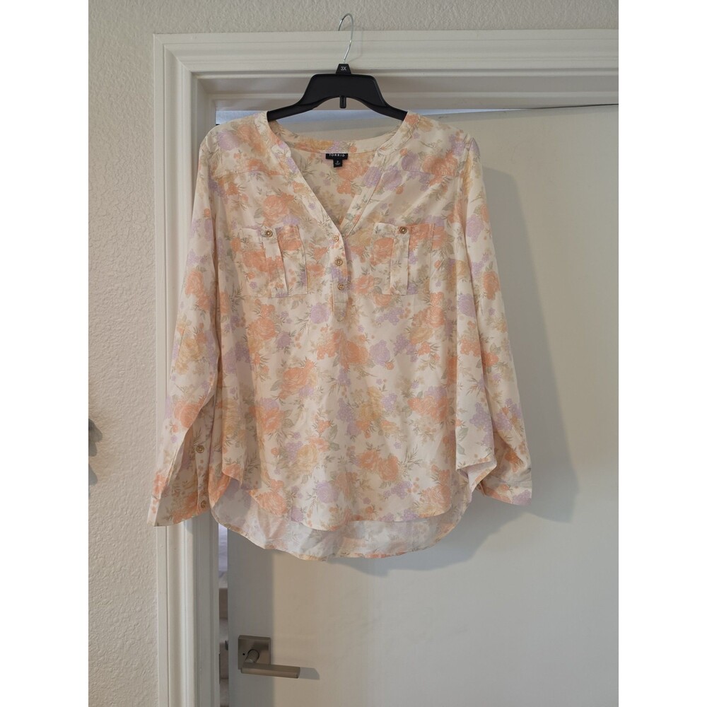 NWOT Torrid Harper Blouse Sz 2